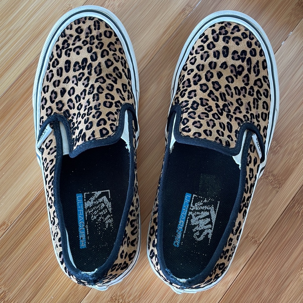 Vans ultracrush suede shoes - used